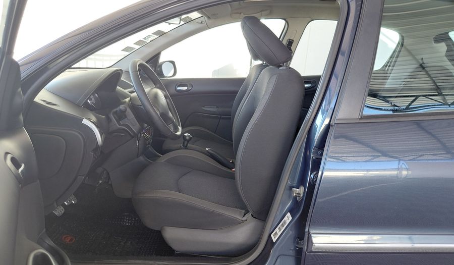 Peugeot 207 1.4 HDI FELINE COMPACT Hatchback 2012