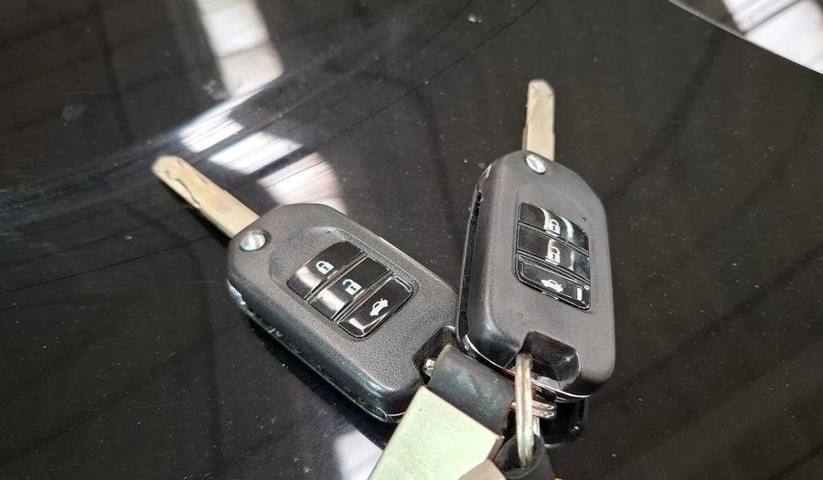 Honda Civic 2.0 I-VTEC SOHC EXL CVT Sedan 2017