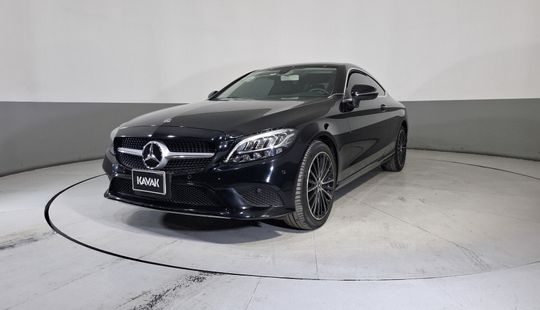 Mercedes Benz • Clase C