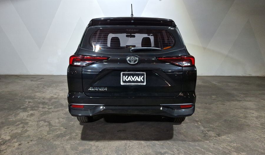 Toyota Avanza 1.5 XLE CVT Minivan 2023