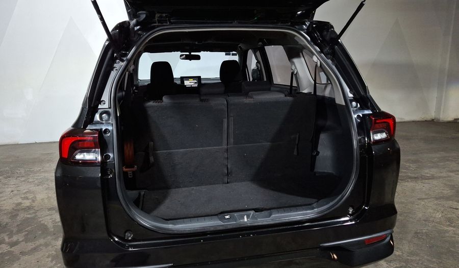 Toyota Avanza 1.5 XLE CVT Minivan 2023