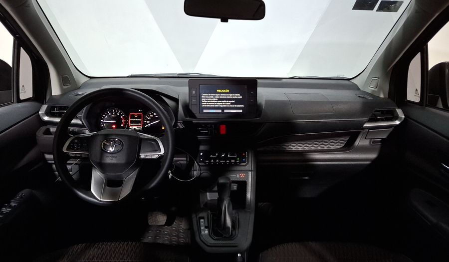 Toyota Avanza 1.5 XLE CVT Minivan 2023
