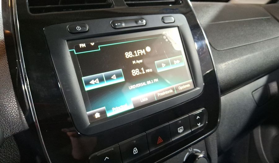 Renault Kwid 1.0 ICONIC Hatchback 2022