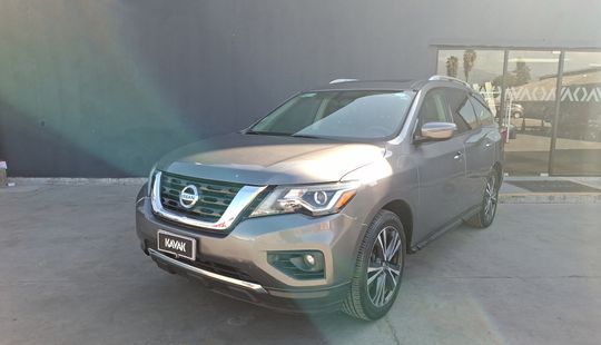 Nissan • Pathfinder
