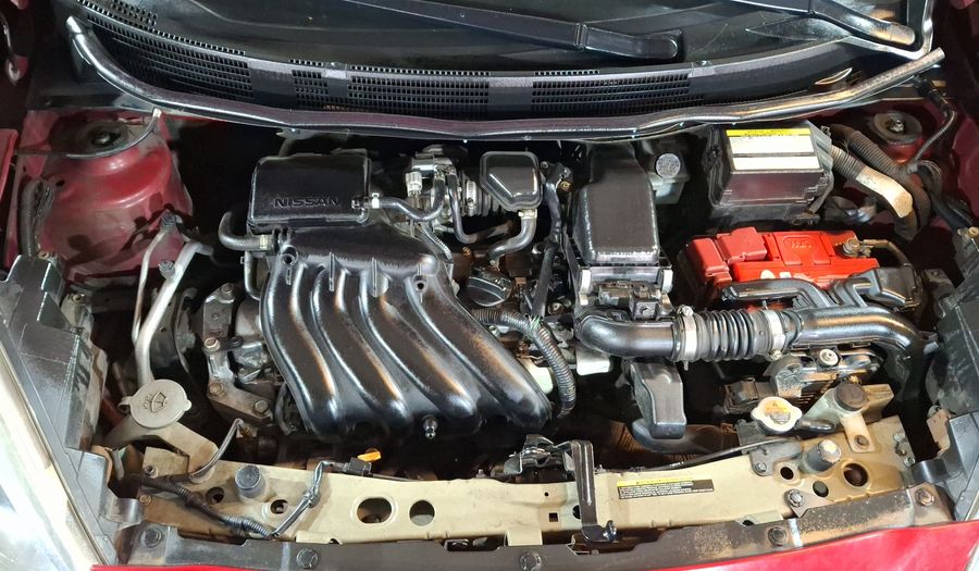 Nissan March 1.6 SENSE AT Hatchback 2015