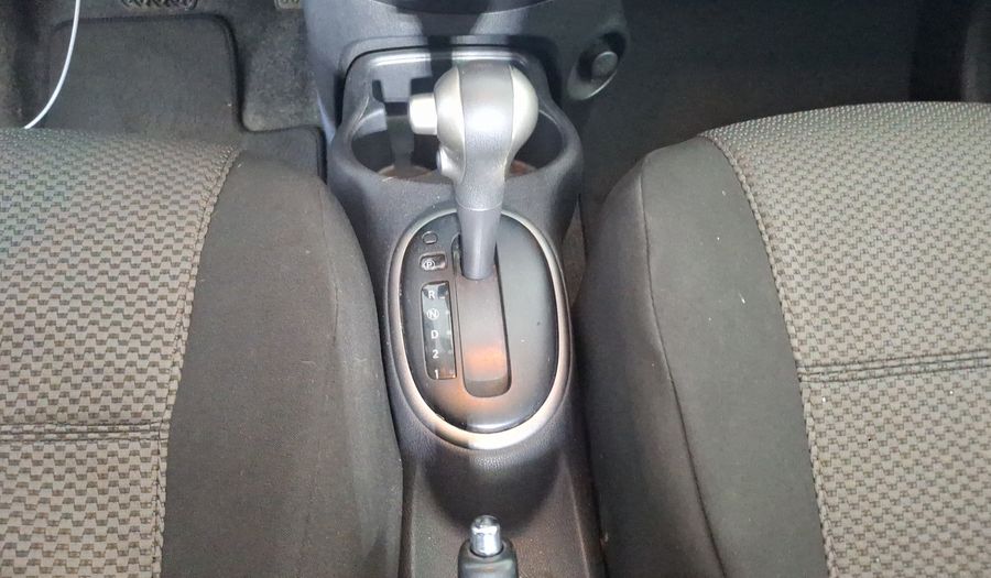 Nissan March 1.6 SENSE AT Hatchback 2015