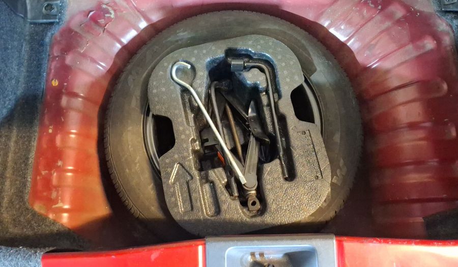 Nissan March 1.6 SENSE AT Hatchback 2015