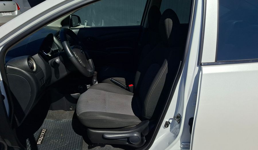 Nissan Versa 1.6 SENSE Sedan 2019