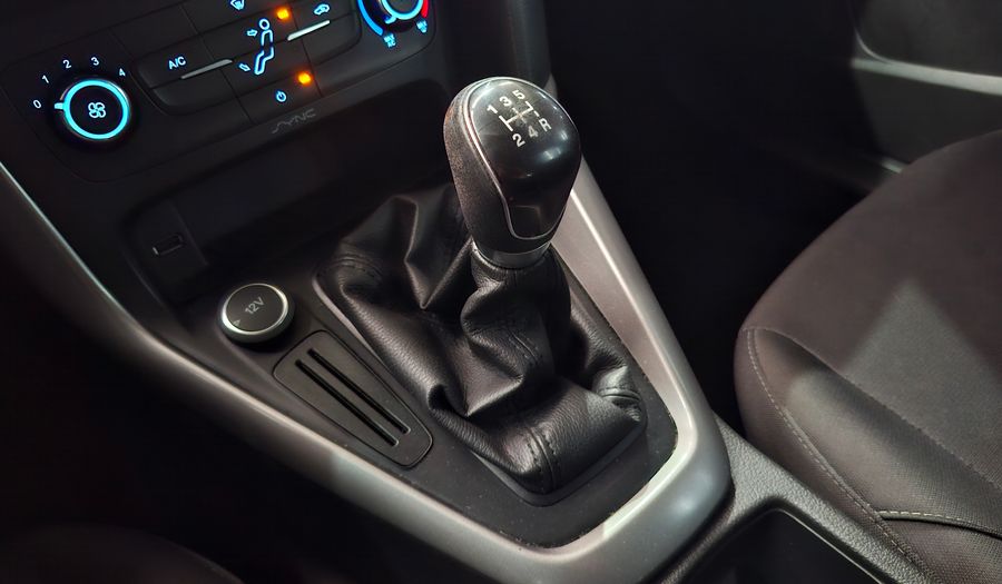 Ford Focus Iii 1.6 S Hatchback 2015