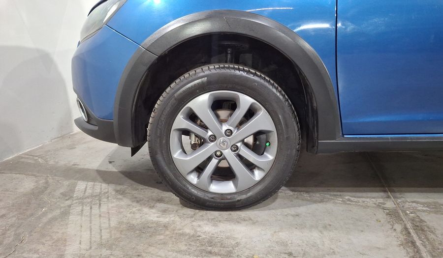 Renault Stepway 1.6 INTENS MT Hatchback 2019