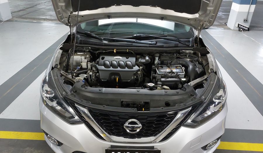 Nissan Sentra 2.0 SL CVT Sedan 2019