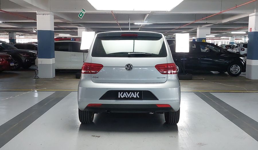 Volkswagen Fox 1.6 MSI TOTAL FLEX COMFORTLINE I-MOTION Hatchback 2016