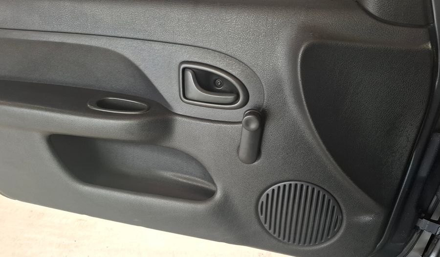 Renault Clio 1.1 PACK LOOK ABS ABCP Hatchback 2014