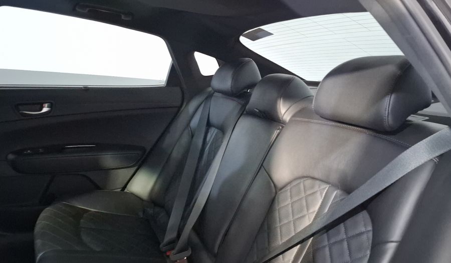 Kia Optima 2.0 TURBO GDI SXL AT Sedan 2017