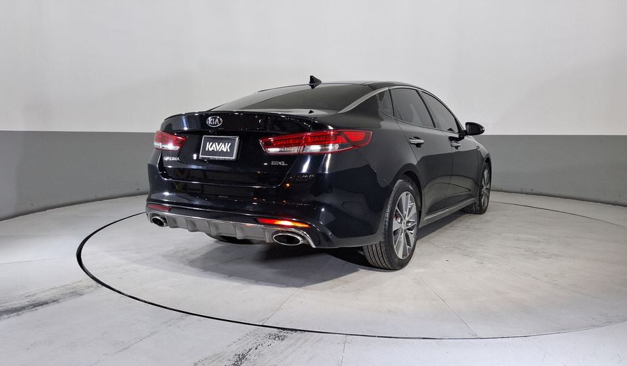 Kia Optima 2.0 TURBO GDI SXL AT Sedan 2017