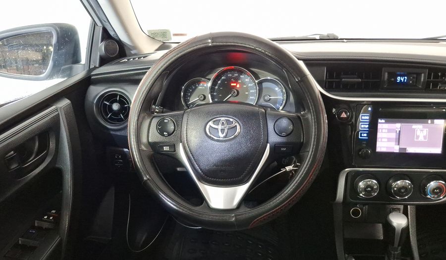 Toyota Corolla 1.8 BASE CVT Sedan 2018
