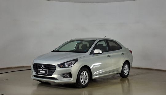 Hyundai • VERNA