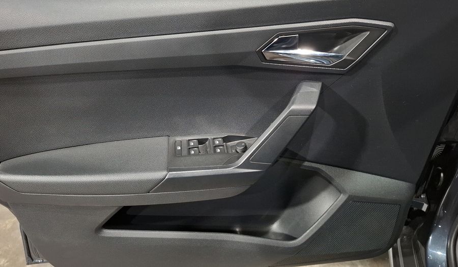 Seat Ibiza 1.6 STYLE Hatchback 2021