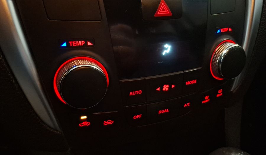 Suzuki Kizashi 2.4 GLX LIMITED CVT Sedan 2014