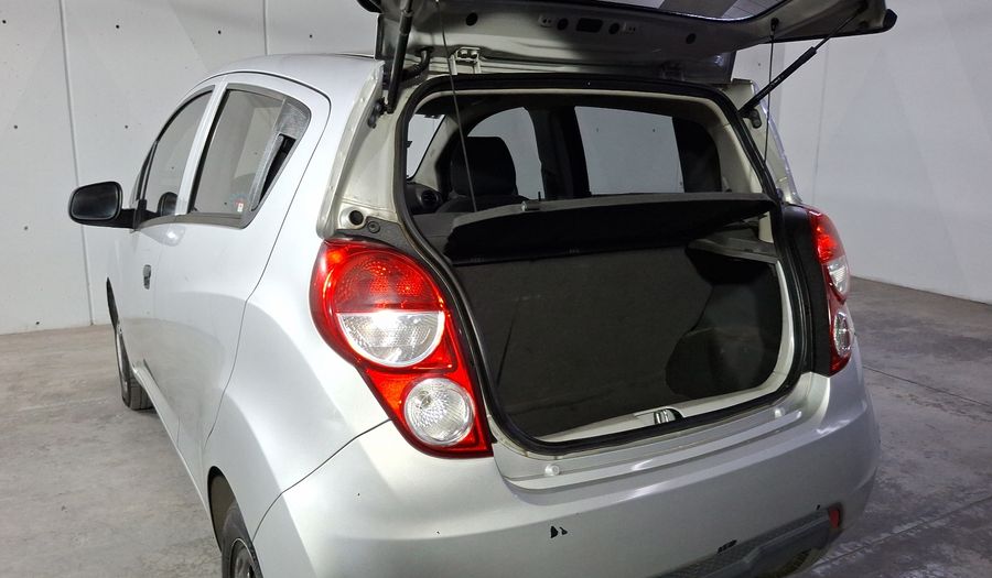 Chevrolet Spark 1.2 LT B MT Hatchback 2015