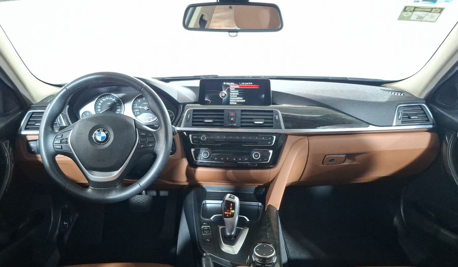 Bmw Serie 3 2.0 330IA LUXURY LINE AUTO Sedan 2017