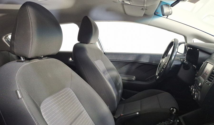 Kia Forte 2.0 EX AUTO Hatchback 2018