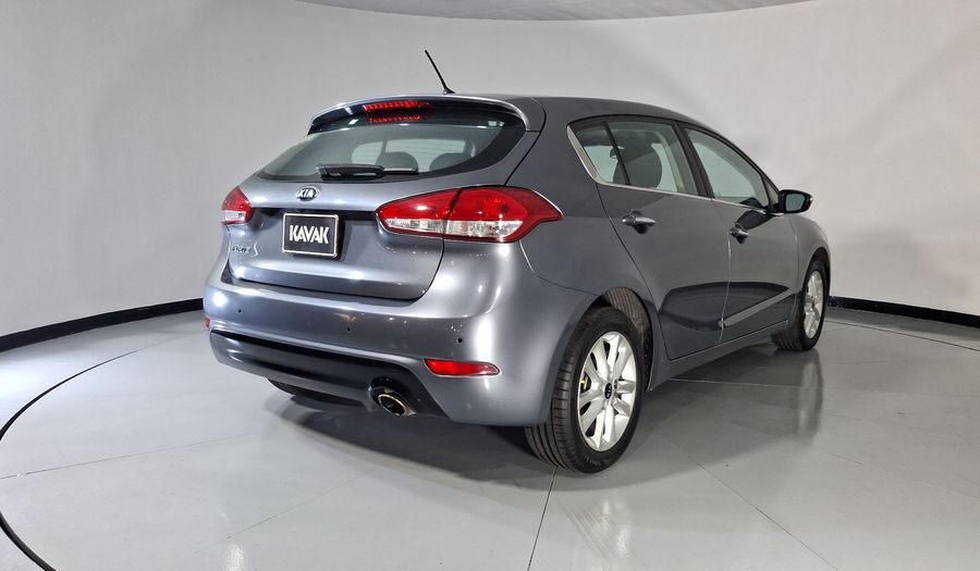 Kia Forte 2.0 EX AUTO Hatchback 2018