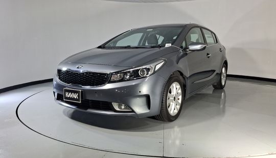 Kia • FORTE