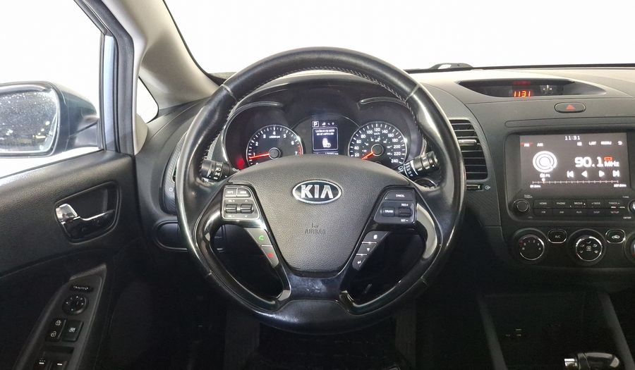 Kia Forte 2.0 EX AUTO Hatchback 2018