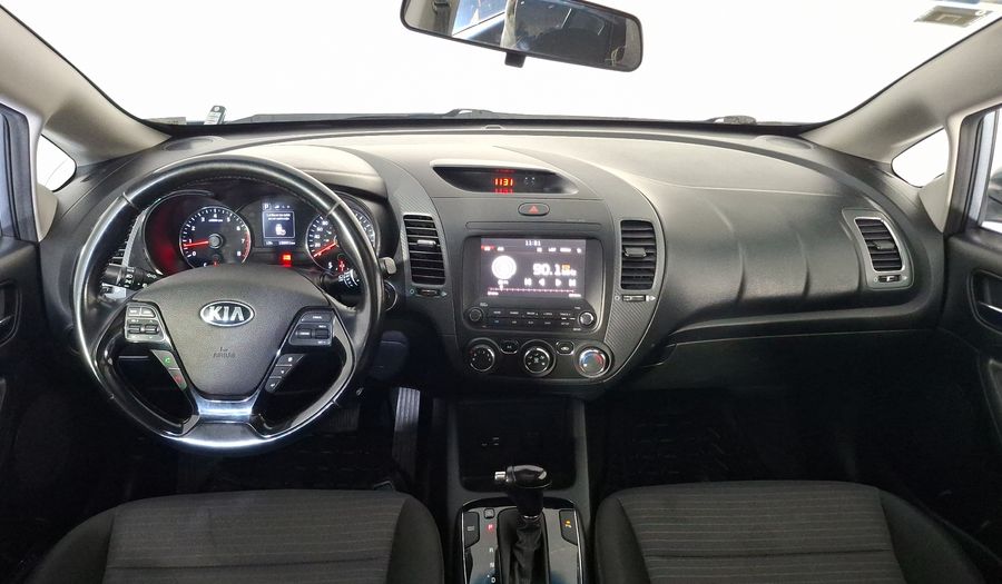 Kia Forte 2.0 EX AUTO Hatchback 2018