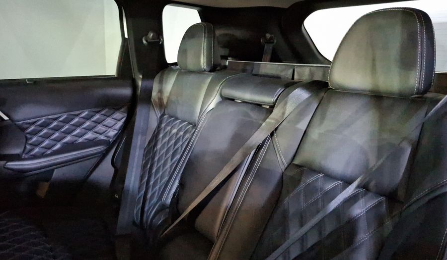 Mitsubishi Outlander 2.4 PHEV DIAMOND AUTO 4WD Suv 2024