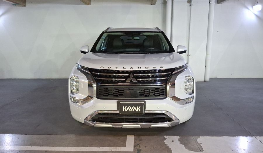 Mitsubishi Outlander 2.4 PHEV DIAMOND AUTO 4WD Suv 2024