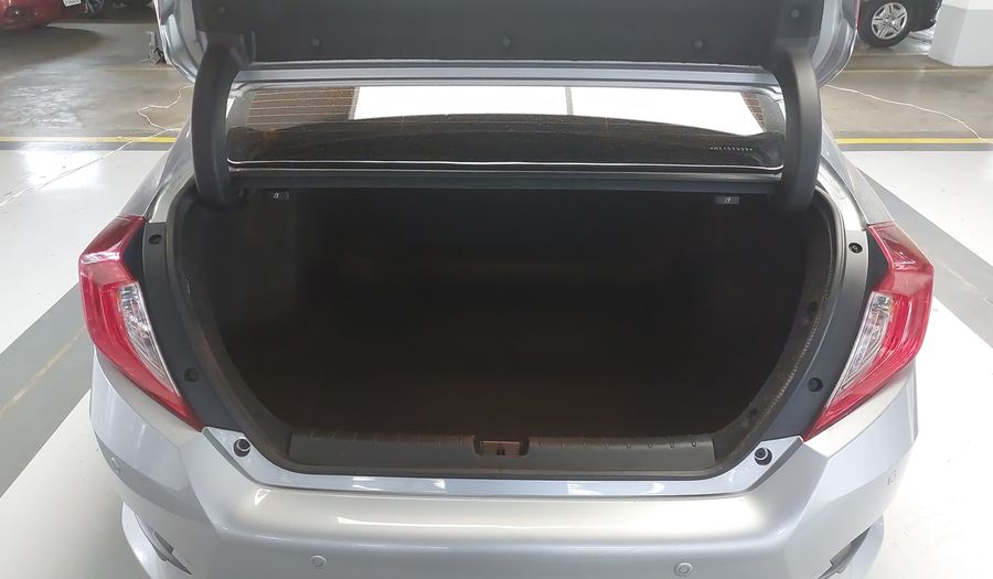 Honda Civic 1.5 TURBO TOURING CVT Sedan 2021