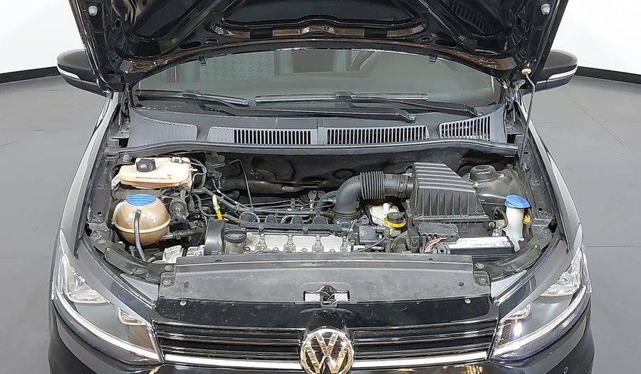 Volkswagen Fox 1.6 MSI TOTAL FLEX COMFORTLINE Hatchback 2015