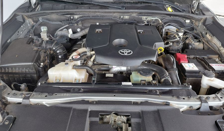 Toyota Hilux 2.8 TDI SRV 4WD C/D Pickup 2020