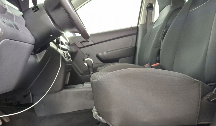 Chevrolet Aveo 1.6 AT J Sedan 2014