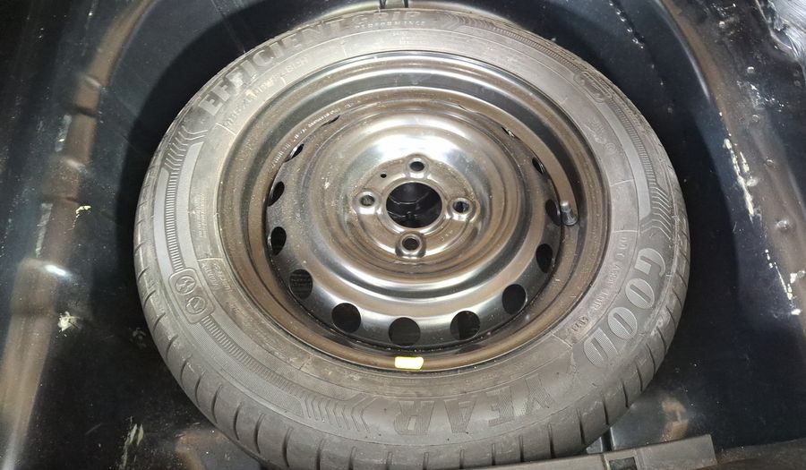 Chevrolet Aveo 1.6 AT J Sedan 2014