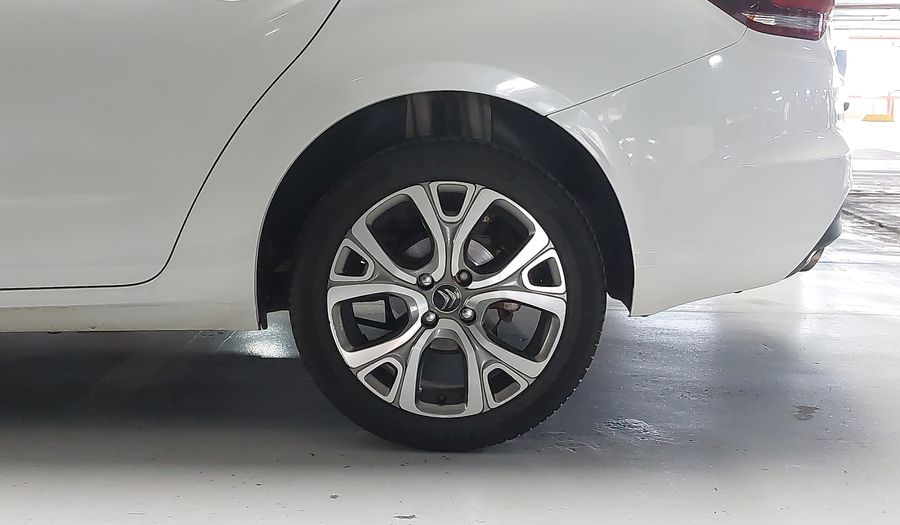 Citroen C4 Lounge 1.6 SHINE AUTO Sedan 2019