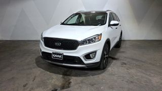 Kia • Sorento