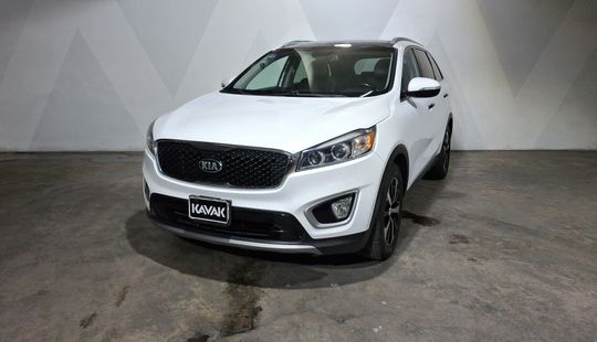 Kia • Sorento