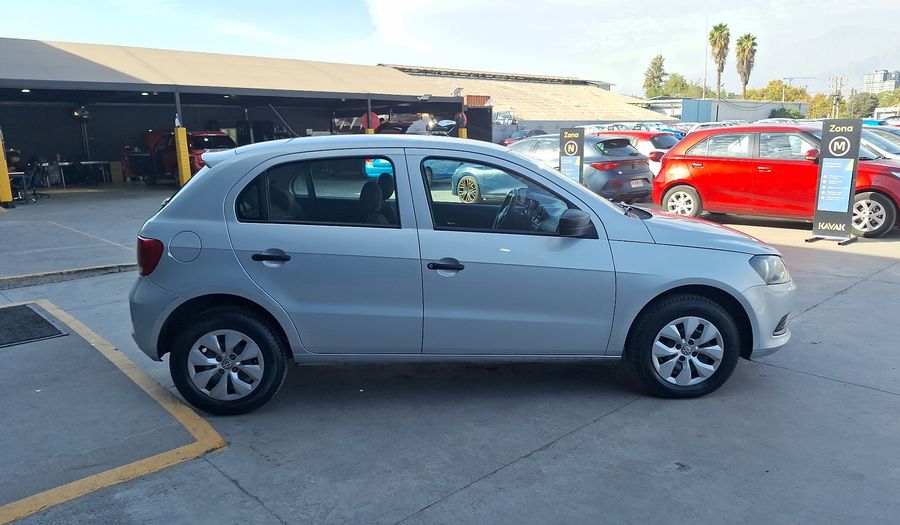 Volkswagen Gol 1.6 POWER Hatchback 2016