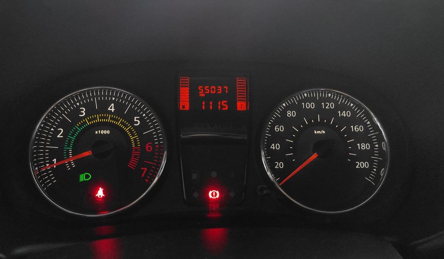 Renault Clio 1.1 DYNAMIQUE Hatchback 2016