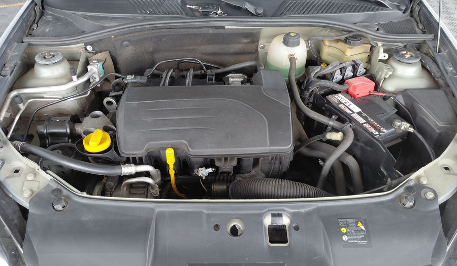 Renault Clio 1.1 DYNAMIQUE Hatchback 2016