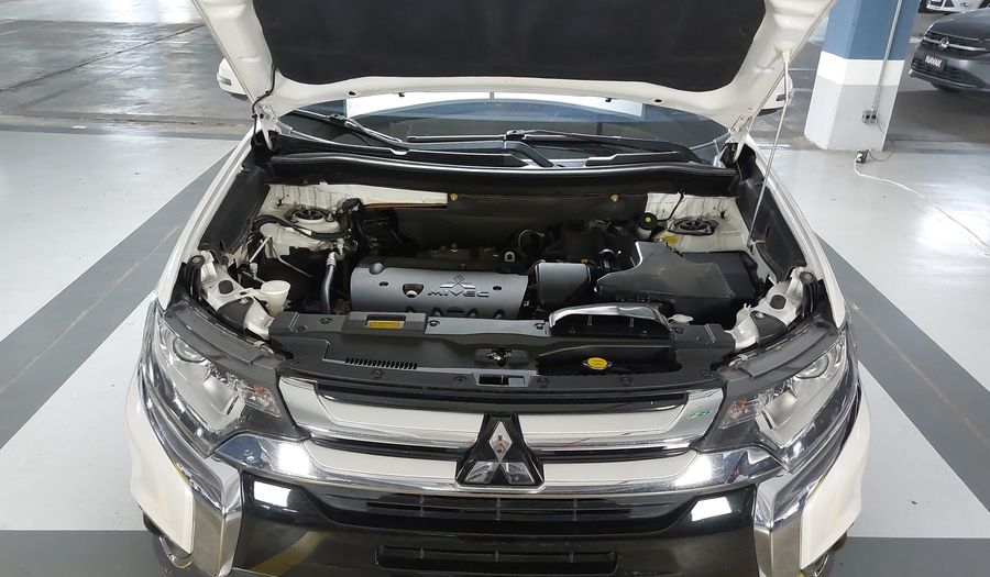 Mitsubishi Outlander 2.0 16V CVT Suv 2016