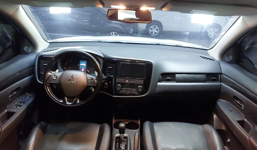 Mitsubishi Outlander 2.0 16V CVT Suv 2016