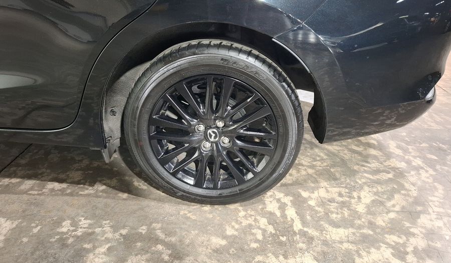 Mazda 2 1.5 MHEV CARBON EDITION AUTO Sedan 2023