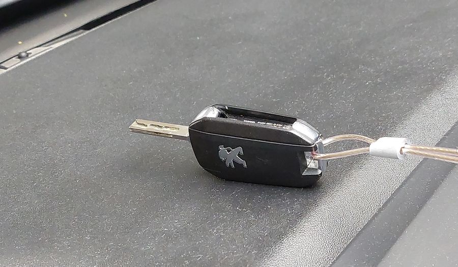 Peugeot 2008 1.6 ALLURE AUTO Suv 2017