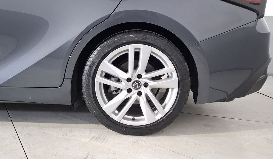 Lexus Is 2.0 300 AUTO Sedan 2024