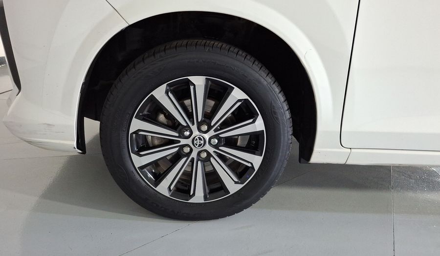 Toyota Avanza 1.5 XLE CVT Minivan 2022