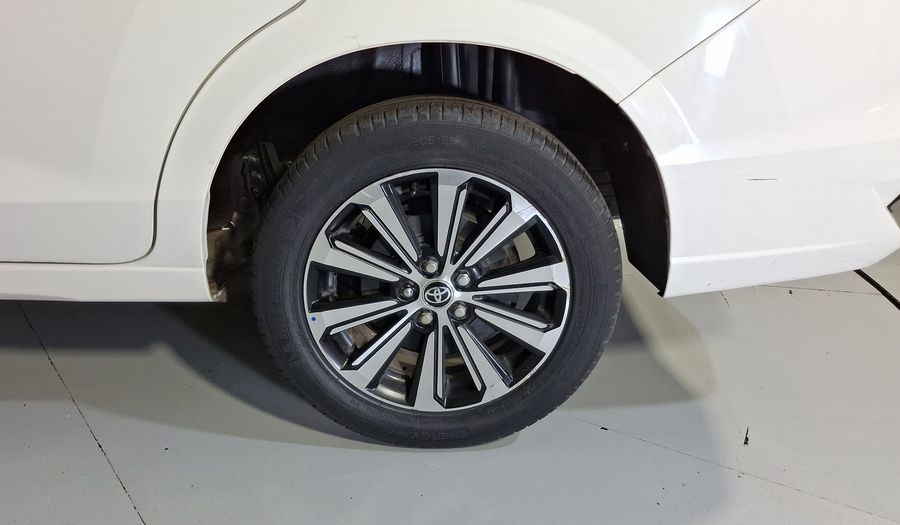 Toyota Avanza 1.5 XLE CVT Minivan 2022